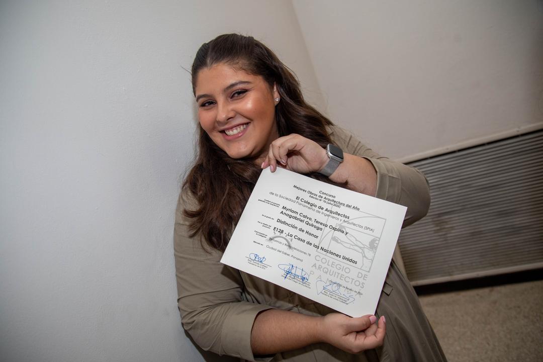 soy un alt por defecto por favor validar en imagen