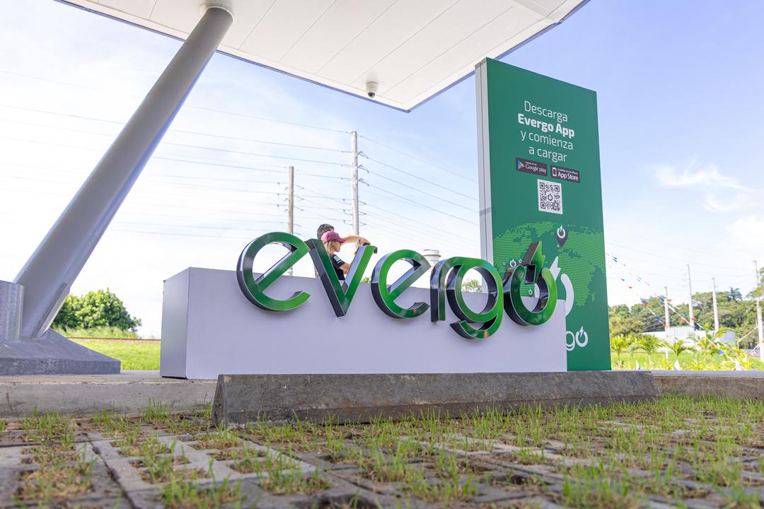 soy un alt por defecto por favor validar en imagen