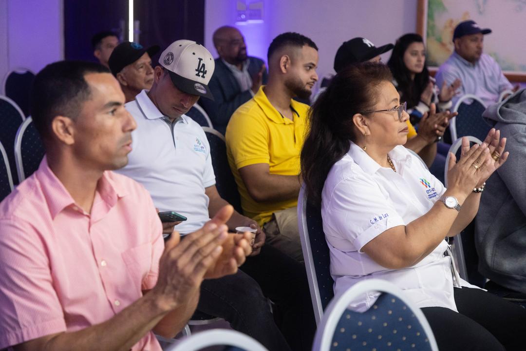 soy un alt por defecto por favor validar en imagen