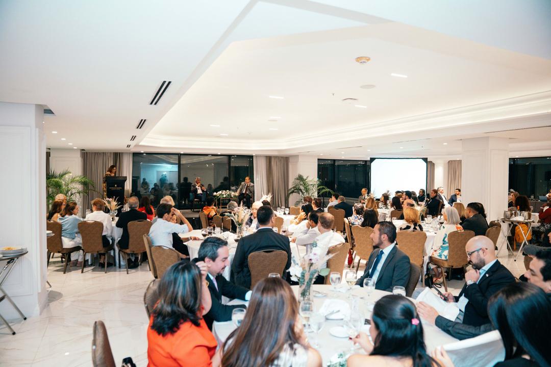 soy un alt por defecto por favor validar en imagen