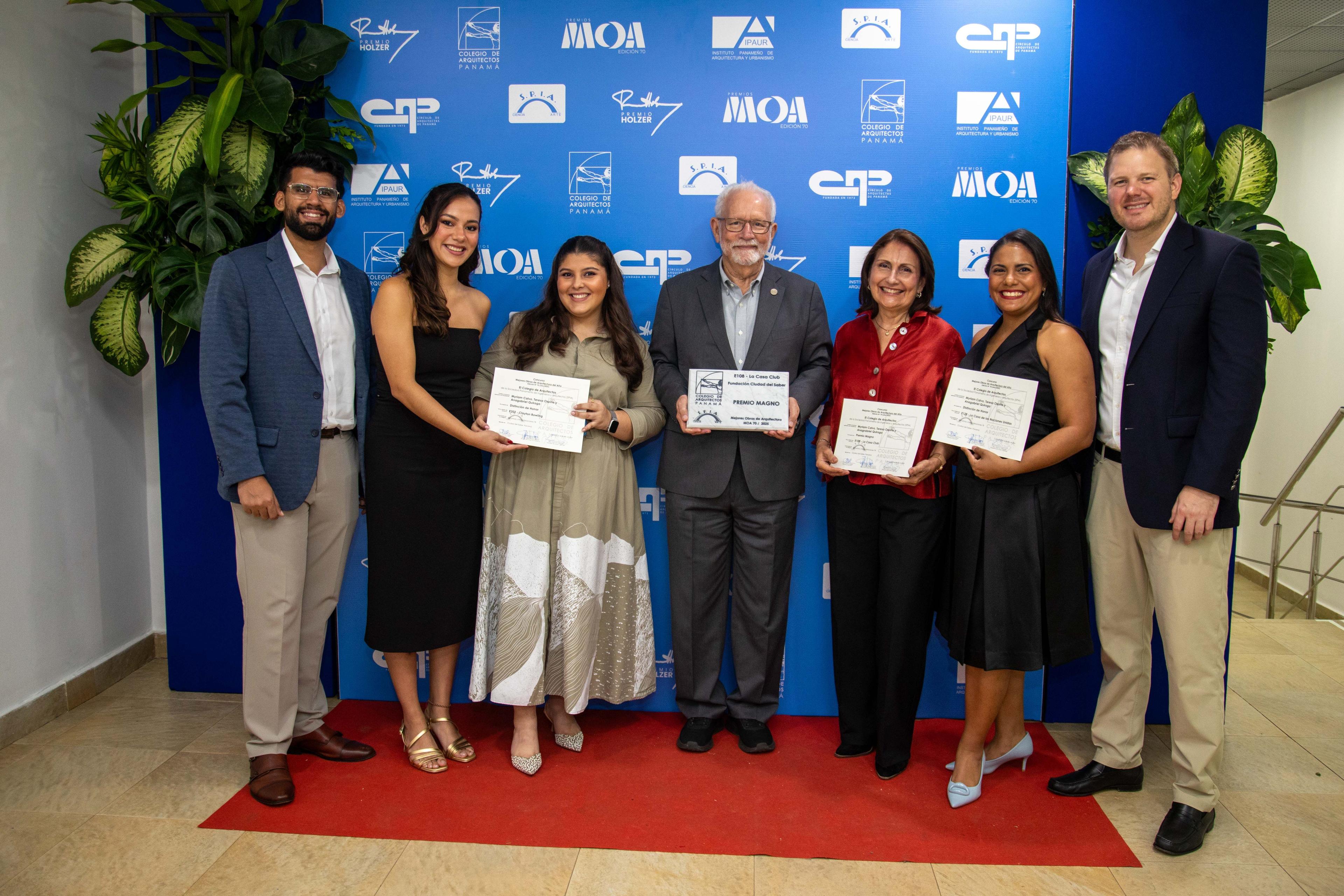 soy un alt por defecto por favor validar en imagen