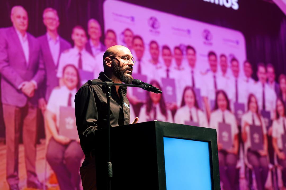 soy un alt por defecto por favor validar en imagen