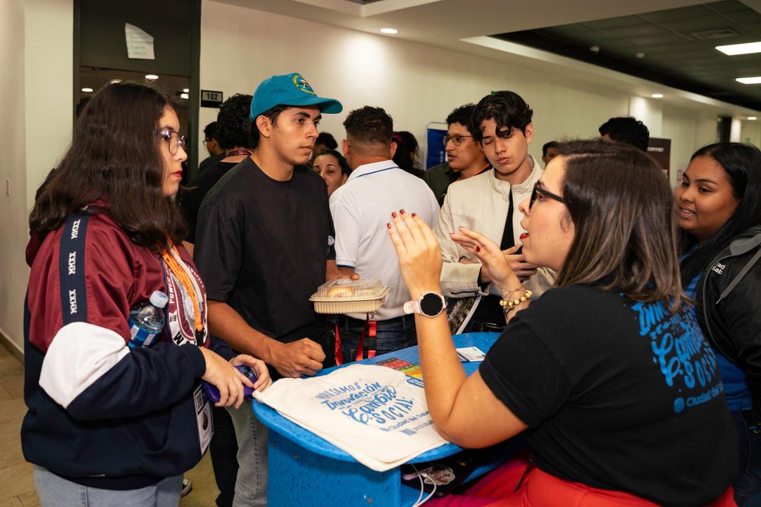 soy un alt por defecto por favor validar en imagen