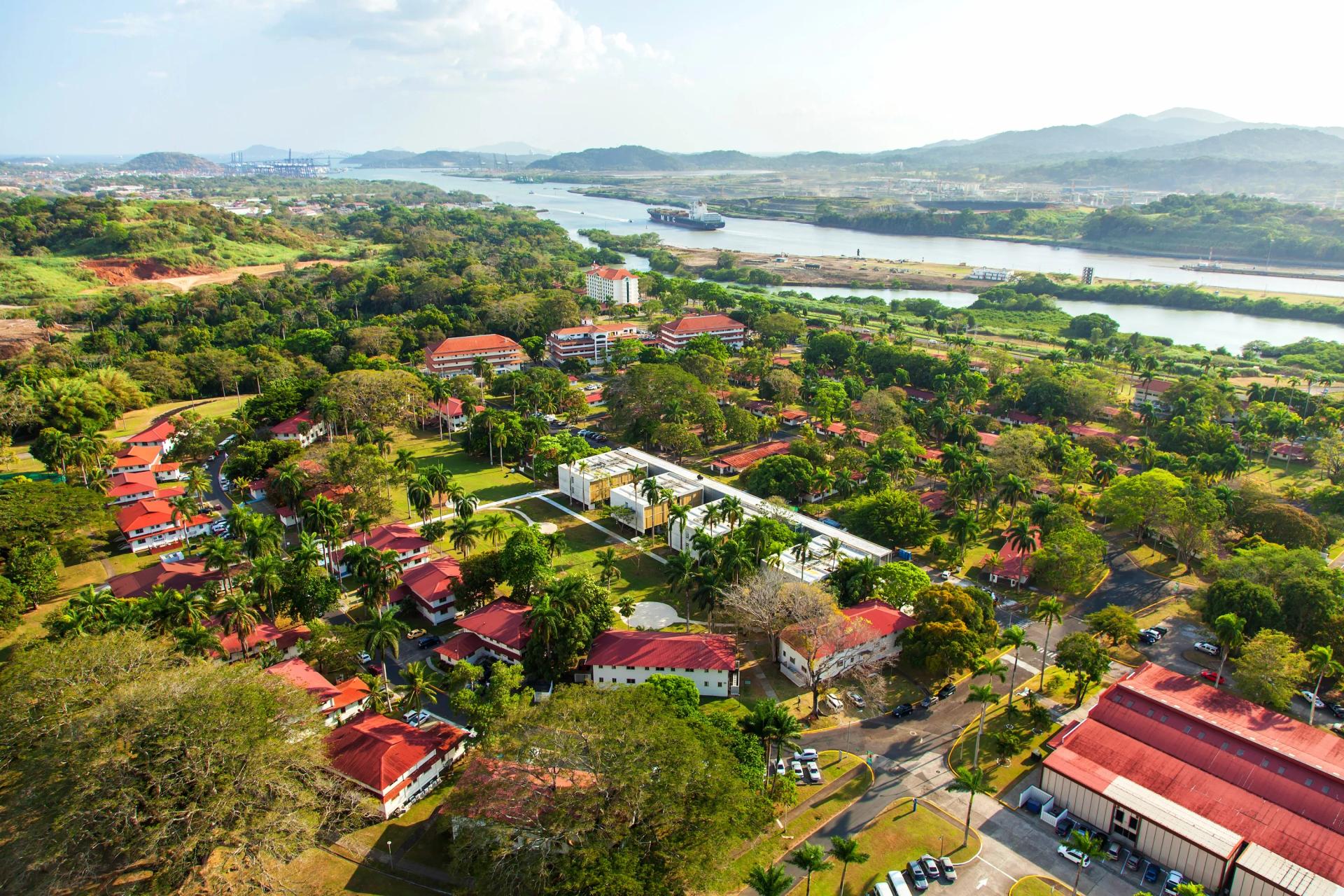 Vista superior del terreno de Ciudad del Saber actualmente